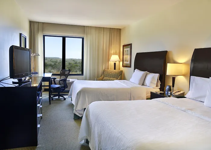 Hilton Garden Guanacaste Airport Hotel 3*