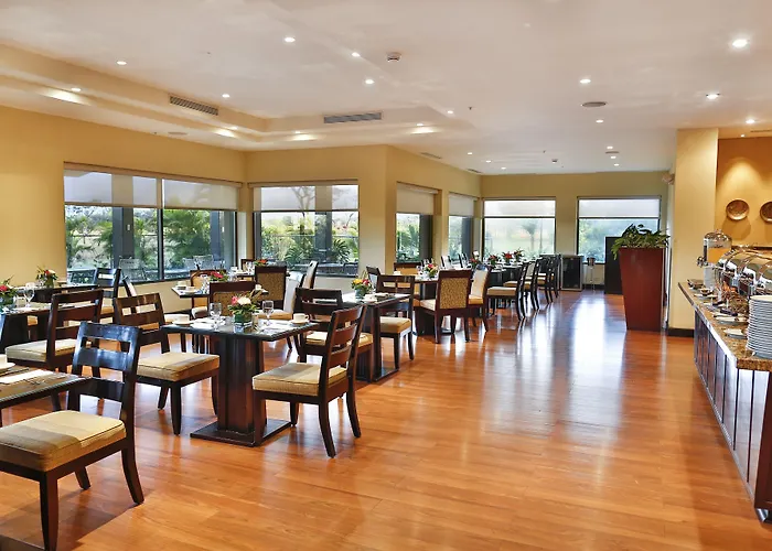 Hilton Garden Guanacaste Airport Hotel 3*