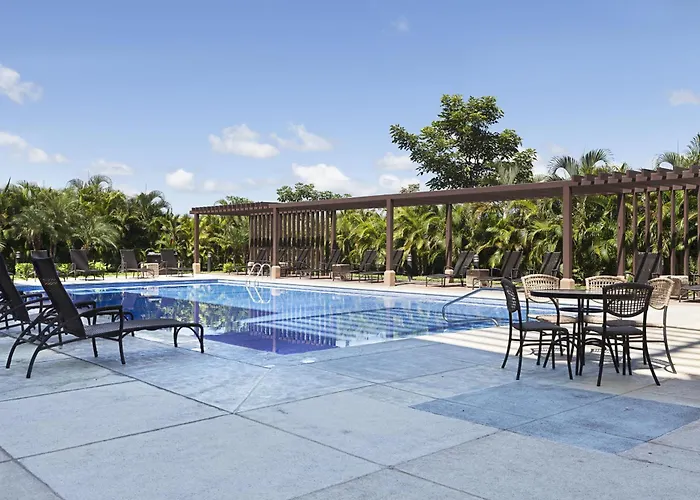 Hilton Garden Guanacaste Airport Hotel 3*