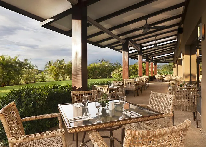 Hotel Hilton Garden Guanacaste Airport 3*
