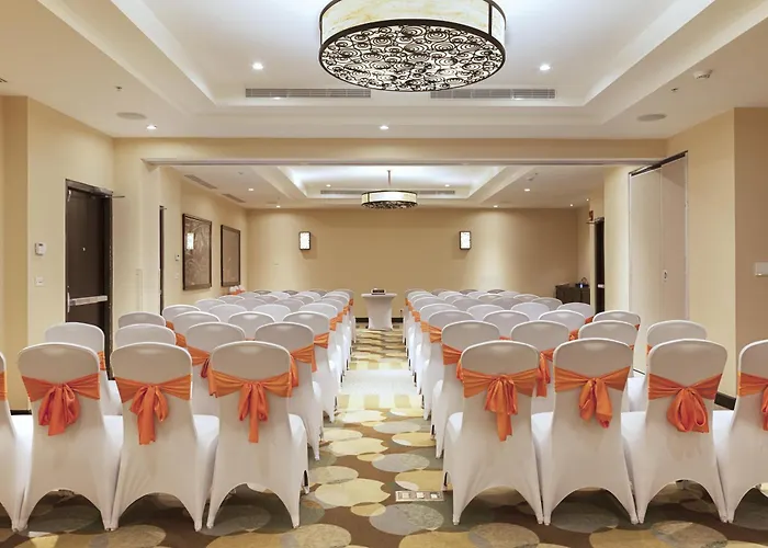 Hilton Garden Guanacaste Airport 3*